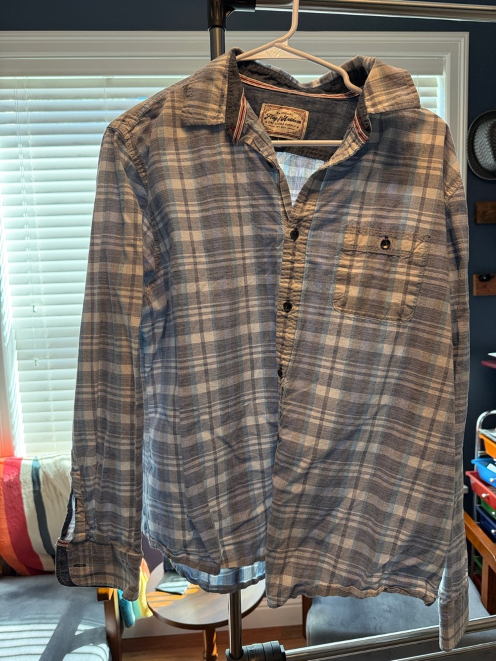 Men's Casual Blue-Gray Plaid Button-Down Shirt